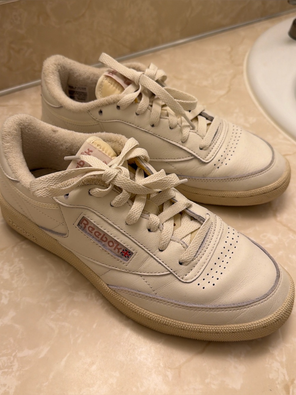 Reebok Club C 85